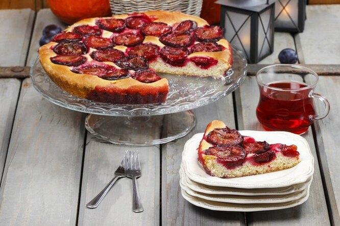Слива пошла: 5 рецептов изумительно вкусных пирогов со спелыми сливами
